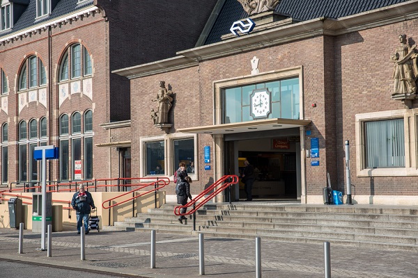 Station Roosendaal