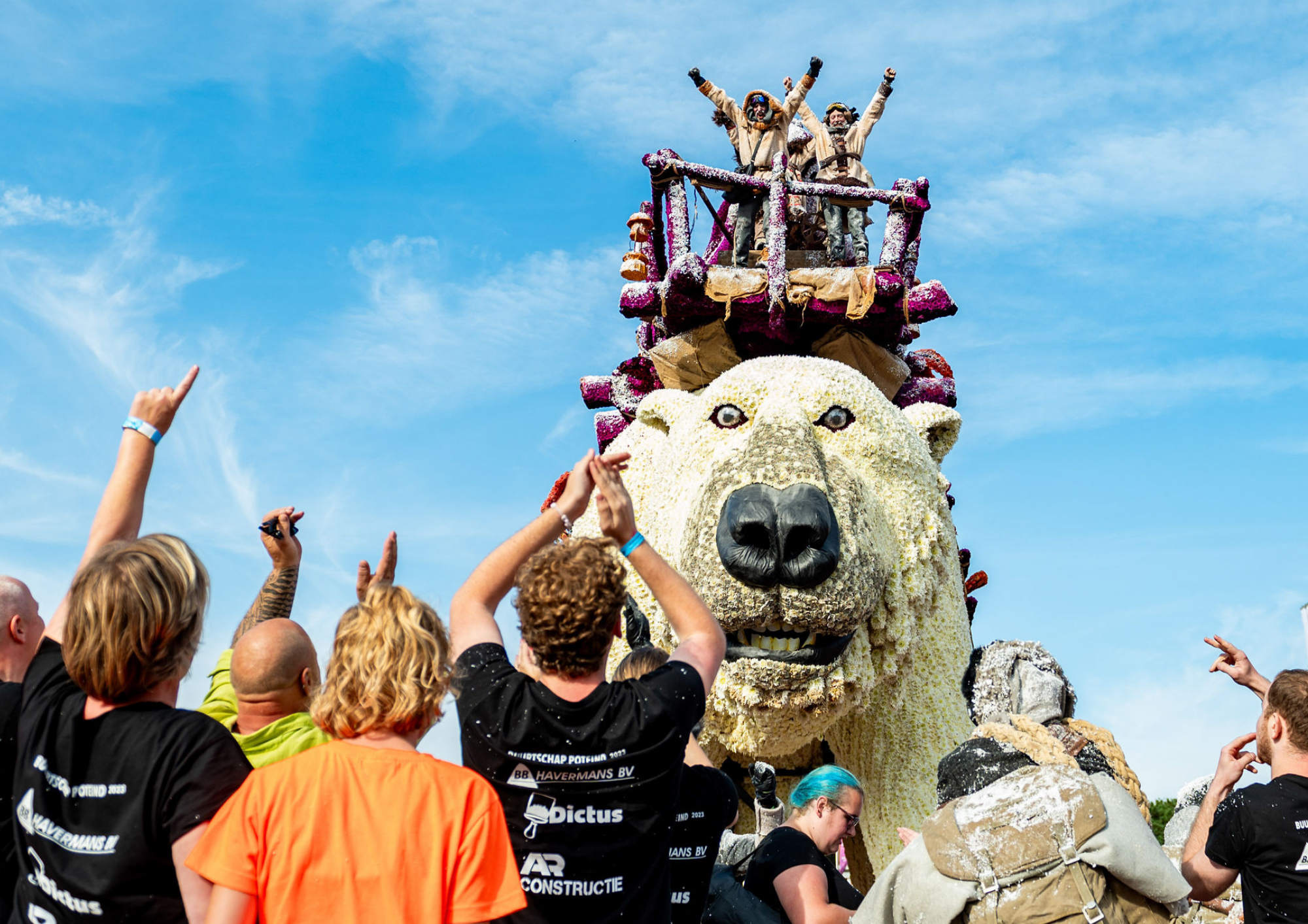 Bloemencorso Zundert Buurtschap Poteind Nanook