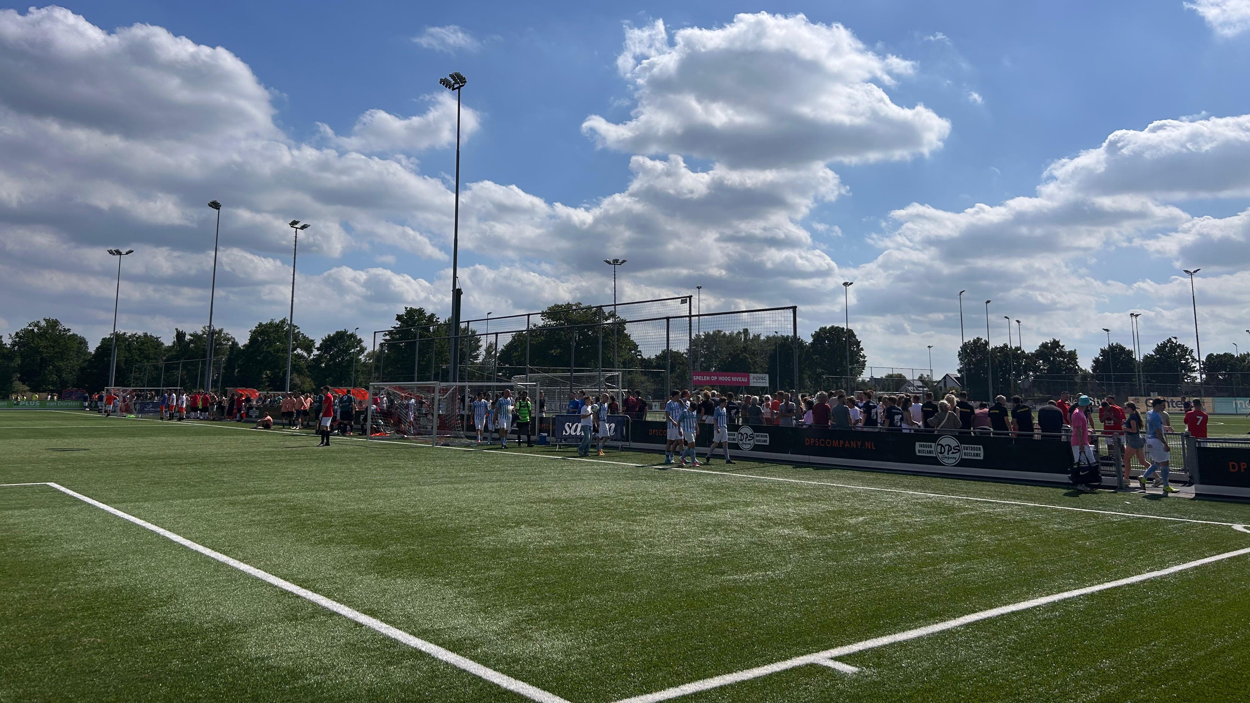 derde helft toernooi rkvv roosendaal voetbal evenement