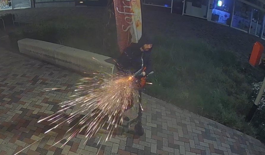 Explosief Roosendaal Sofram rembrandtgalerij 112 politie nieuws westrand