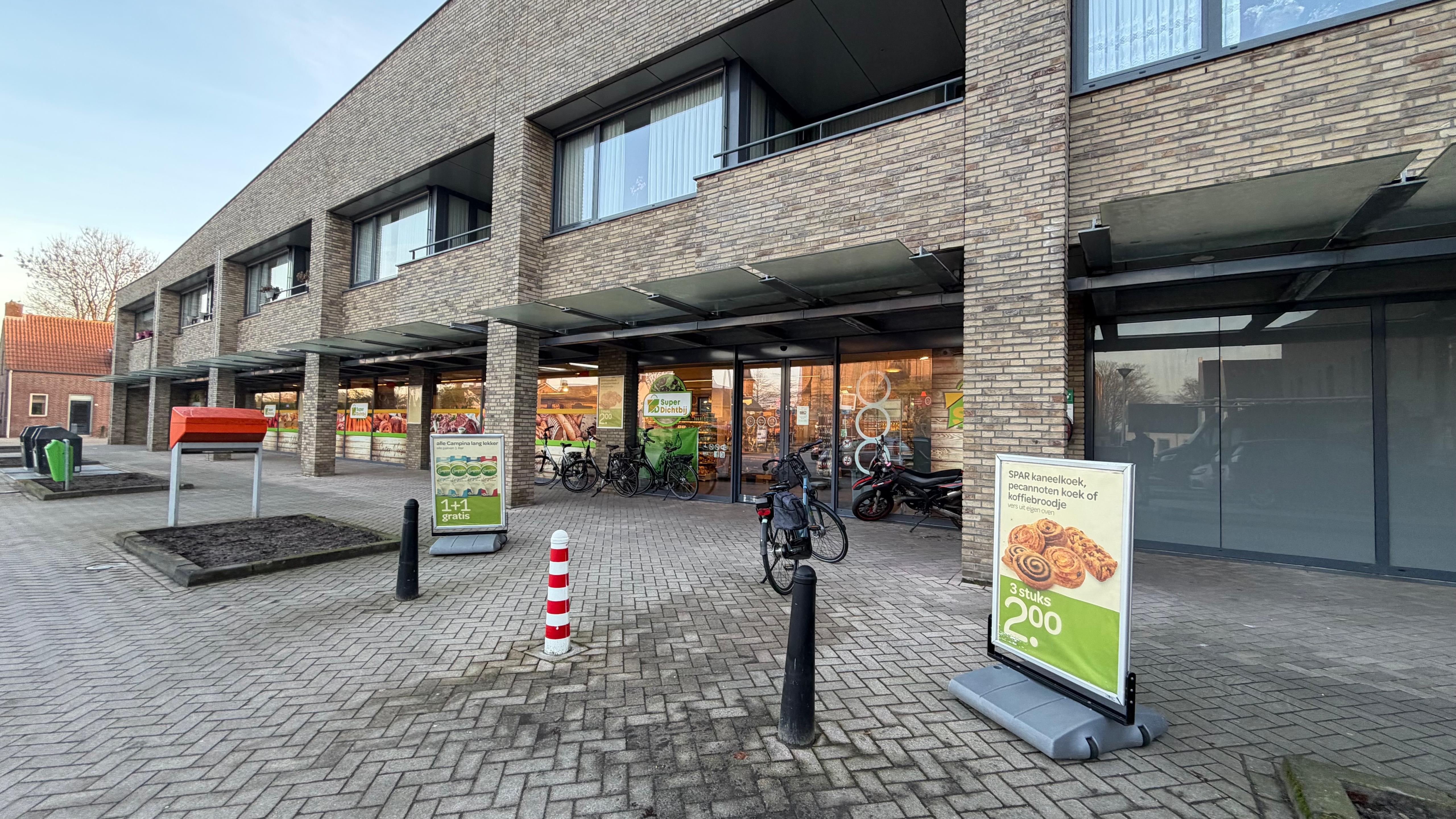 Super Dichtbij gelegen aan de Onze Lieve Vrouwestraat in Zegge gaat sluiten.