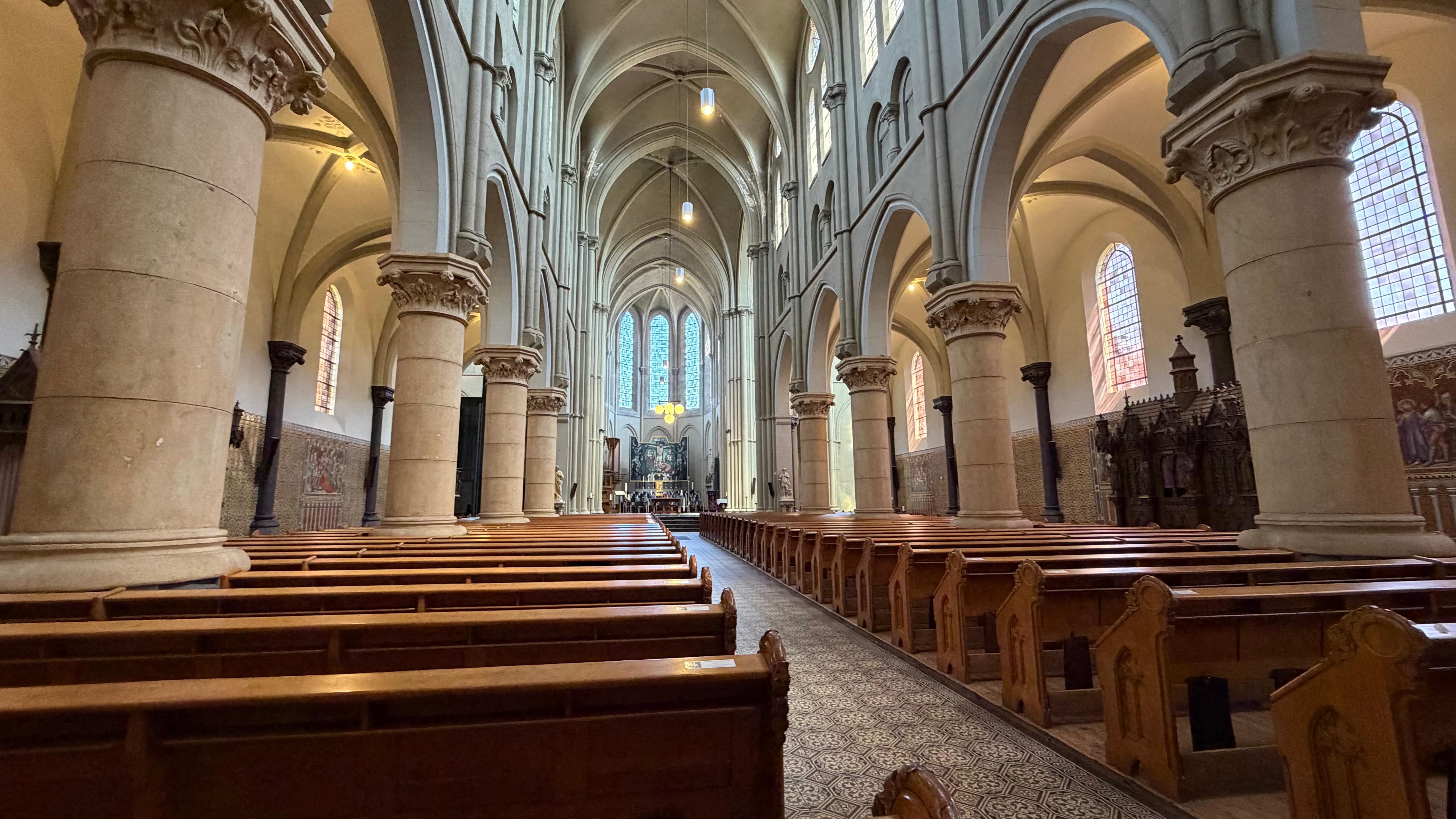 De Lambertuskerk biedt nu plaats aan ruim 500 bezoekers.